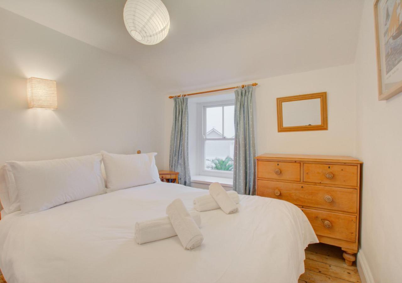 Neptune Cottage Burrow Road St Ives  Exterior photo